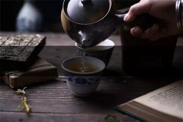 走入茶中，泡出自我-1-1