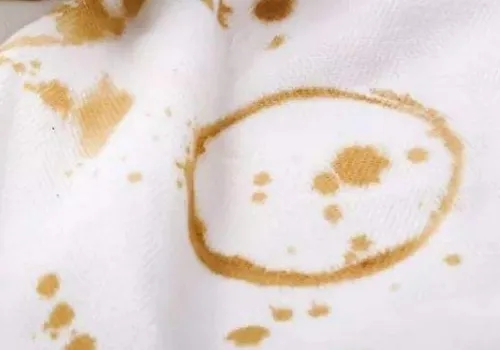 衣服上普洱茶漬怎么去除？