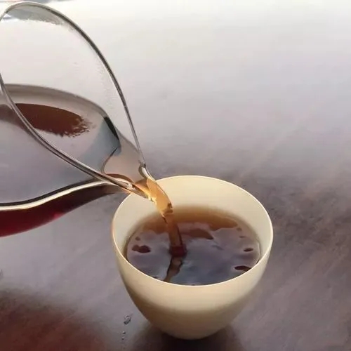 談?wù)劜桄i喉的幾個主要原因?