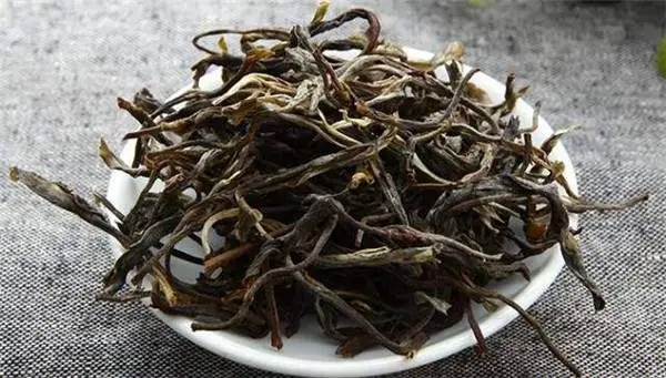 教你如何辨別冰島普洱茶！