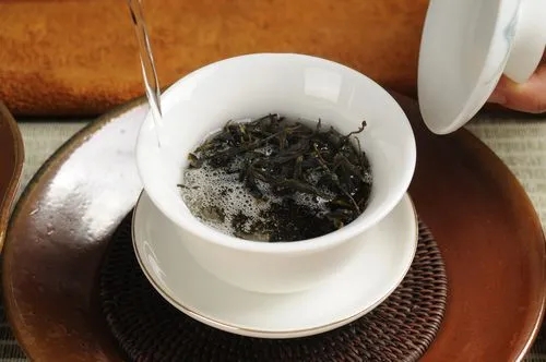 普洱茶怎么泡？原來熟茶和生茶泡法不一樣，浪費(fèi)了多少茶葉