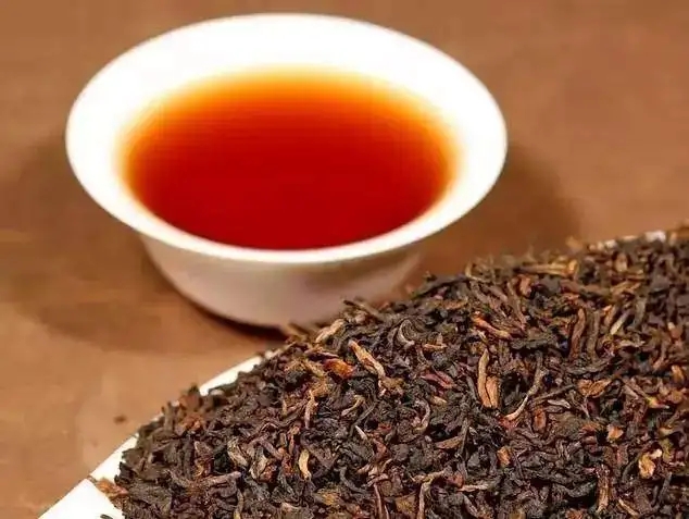 如何選購、辨識普洱茶優(yōu)劣？