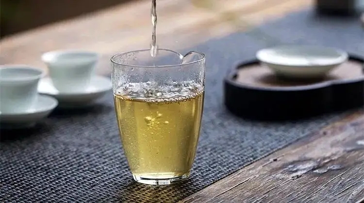 茶湯中的“泡泡”究竟是什么？