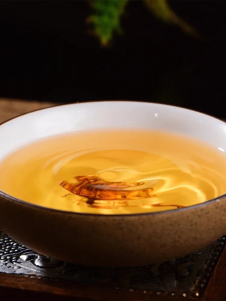 2023年白鶯山古樹春茶價(jià)格是多少？